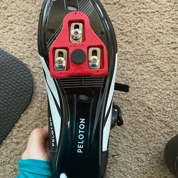 Peloton Shoes Size 41 (Womens Size 10) - Picture 6 of 7